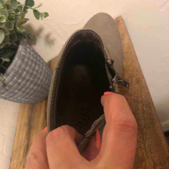 Ana Ocean Block Size 7.5 Taupe/Gray Booties - Picture 9 of 12